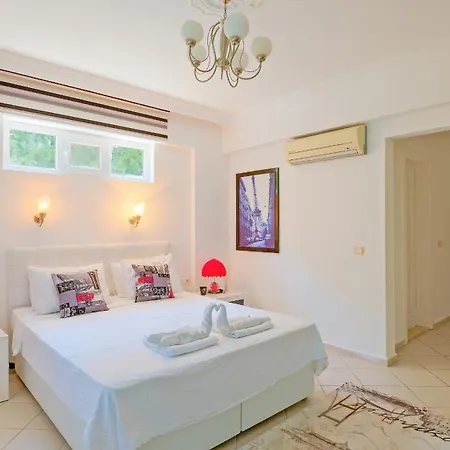 Xclusive Villa *