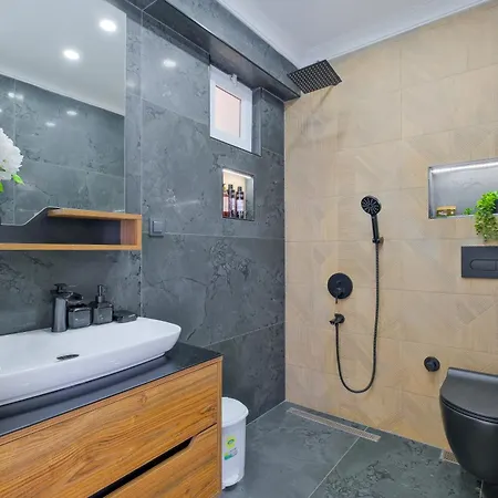 Xclusive Uzumlu (Aegean)